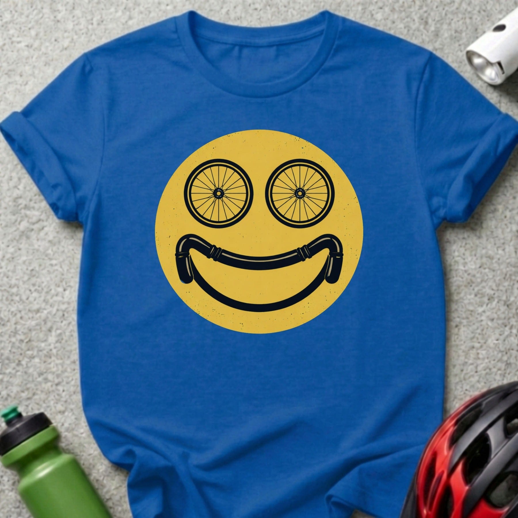 Smiley Face Bicycle Wheels Print T-Shirt